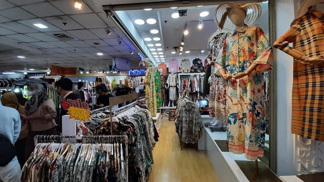 The Impact of TikTok Shop: Thamrin City Revenue Falls
